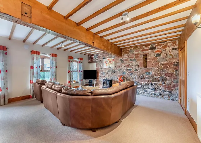 Engine House - Uk48912 بيت للعطل