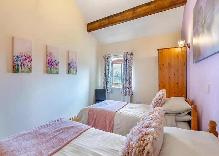 Engine House - Uk48912