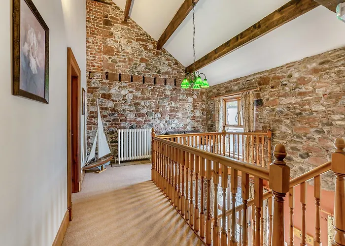 Engine House - Uk48912 بيت للعطل